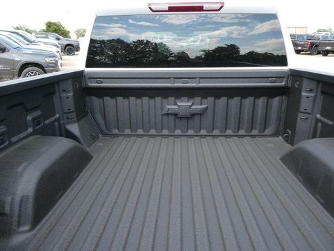 New 2026 Chevrolet Silverado 1500 Custom Trail Boss w/ Dark Appearance Package AWD/4WD image 8