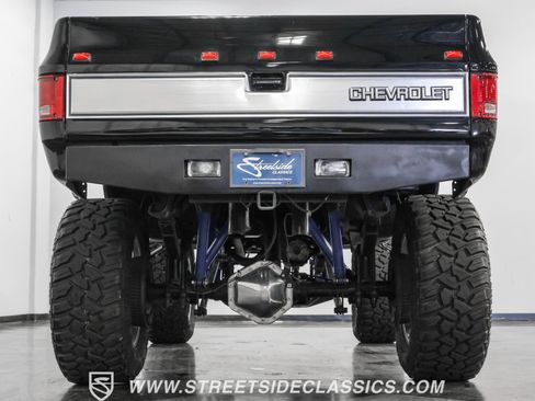 Used 1986 Chevrolet C/K Truck 3500 image 31