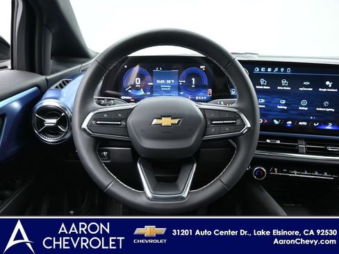 New 2026 Chevrolet Equinox EV LT image 27