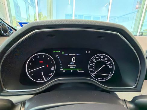 Used 2020 Toyota Avalon Limited w/ Advanced Safety Package FWD image 26