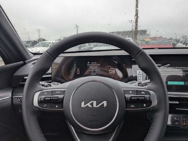 New 2027 Kia K5 GT-Line FWD image 21