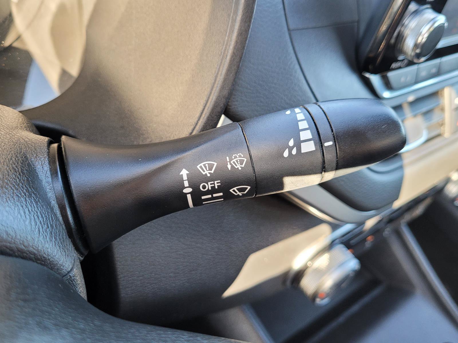 Used 2023 Nissan Altima 2.5 S FWD image 30