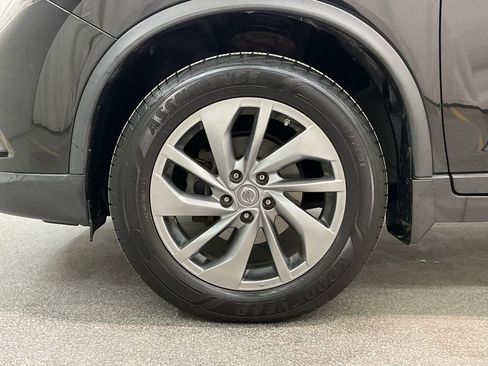 Used 2015 Nissan Rogue SL w/ SL Premium Package image 31