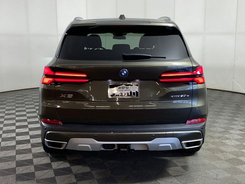 Certified 2024 BMW X5 xDrive50e w/ Premium Package image 9