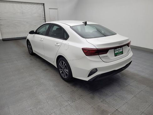 Used 2022 Kia Forte LXS w/ LXS Technology Package FWD image 5