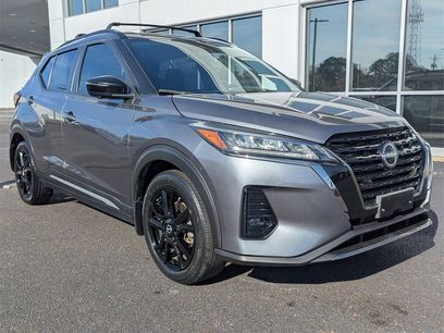 Used 2023 Nissan Kicks SR w/ Exterior Package