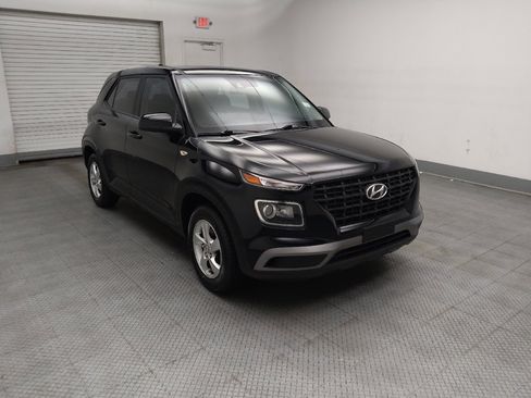 Used 2020 Hyundai Venue SE FWD image 13