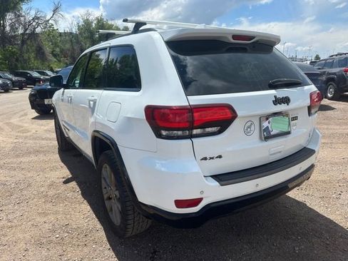 Used 2016 Jeep Grand Cherokee Limited 75th Anniversary AWD/4WD image 3