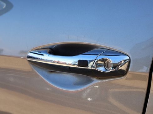 Used 2017 Hyundai Santa Fe Sport image 21