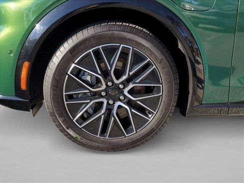 Used 2024 Ford Mustang Mach-E Premium image 23