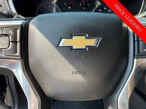 Used 2024 Chevrolet Blazer LT w/ Convenience Package FWD image 13