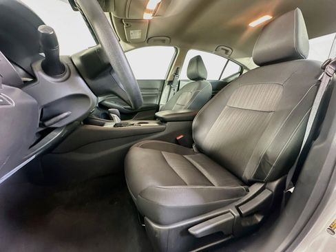 Used 2024 Nissan Altima 2.5 S FWD image 13