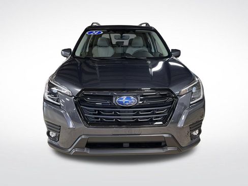 Certified 2024 Subaru Forester Premium AWD/4WD image 9