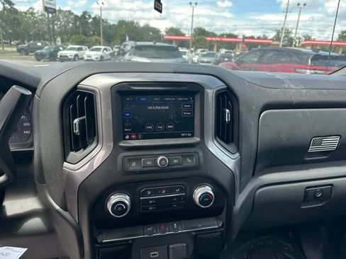Used 2020 GMC Sierra 1500 4x4 Regular Cab w/ Convenience Package image 12