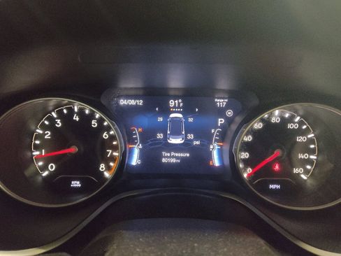 Used 2017 Jeep Compass Latitude w/ Popular Equipment Group FWD image 23