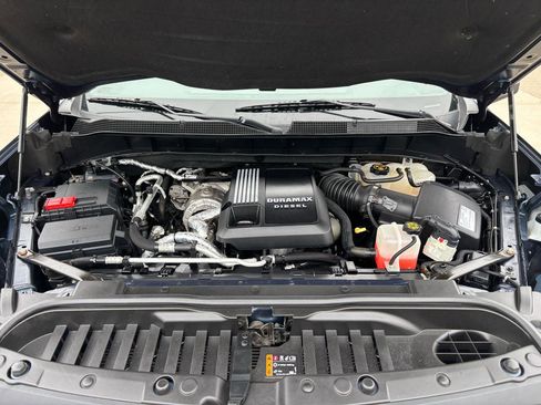 Used 2020 Chevrolet Silverado 1500 LT w/ All-Star Edition image 12