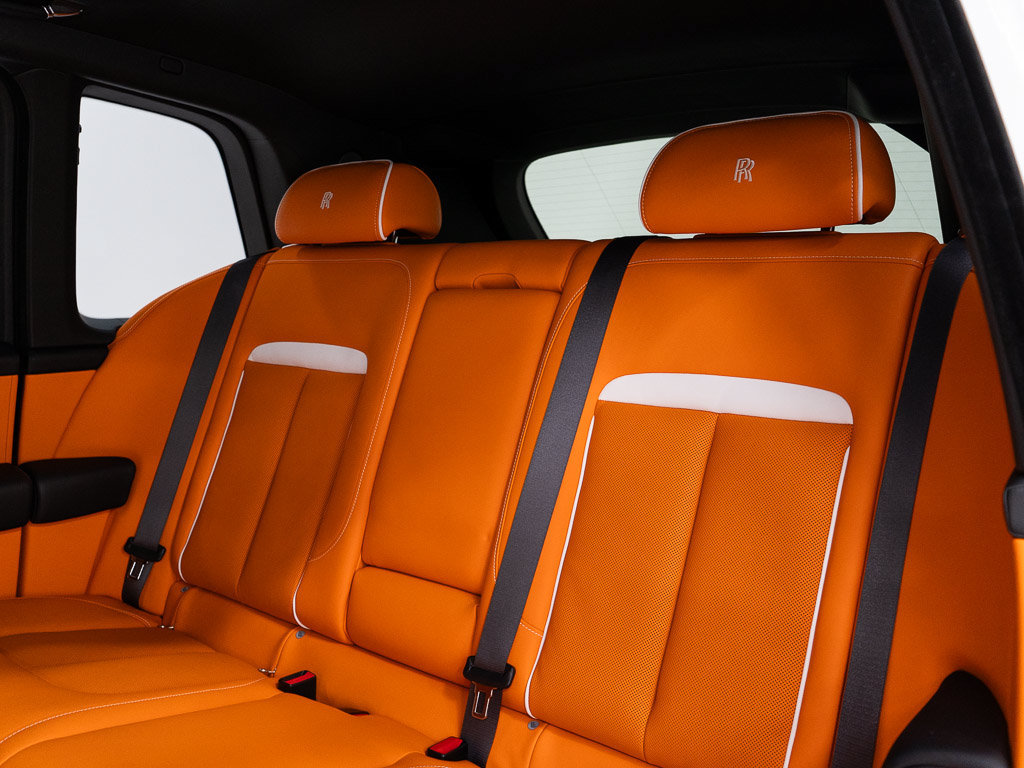 Certified 2023 Rolls-Royce Cullinan AWD/4WD image 26
