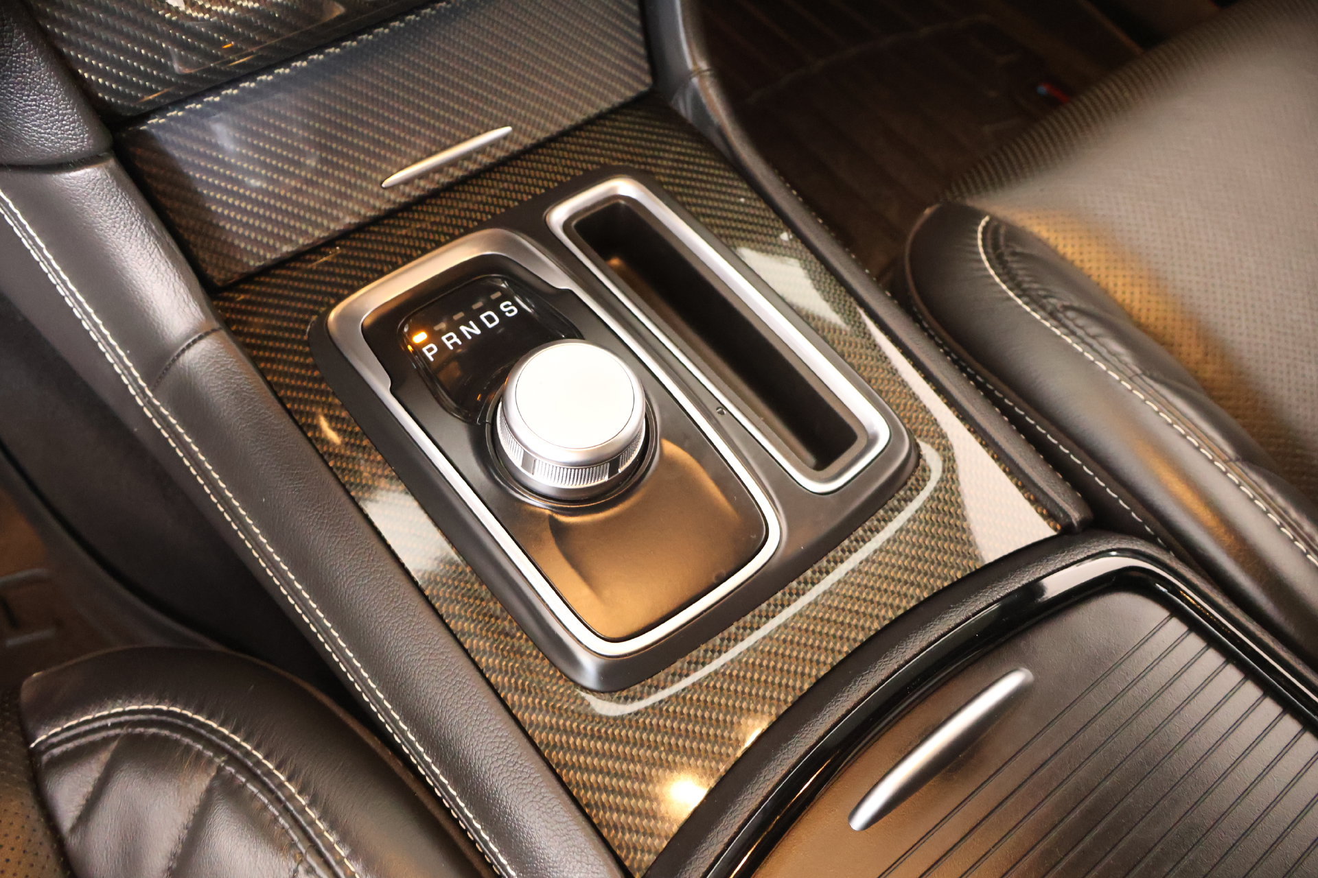 Used 2023 Chrysler 300 C RWD image 8
