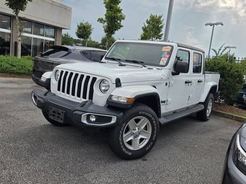 Used 2022 Jeep Gladiator Sport AWD/4WD image 3