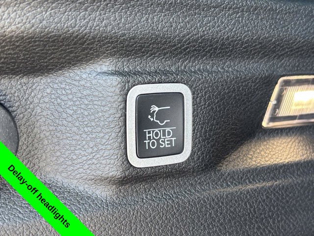 New 2026 Jeep Grand Cherokee L 4WD image 37
