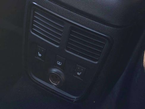 Used 2012 Chrysler 300 S w/ Luxury Group image 22