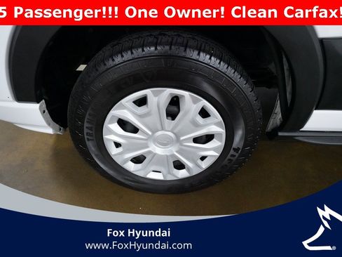 Used 2023 Ford Transit 350 XLT image 27