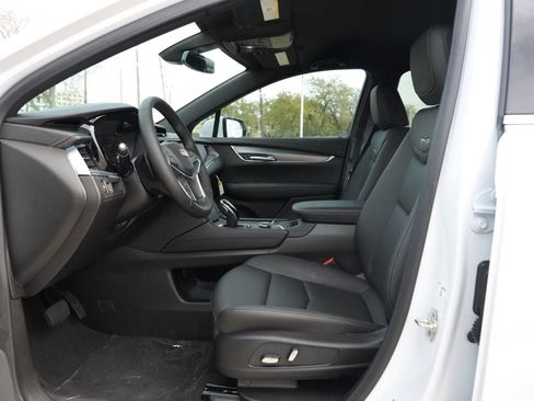 New 2026 Cadillac XT5 Luxury w/ LPO, Floor Liner Package image 66