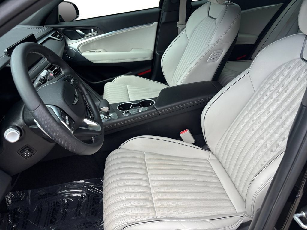 Used 2026 Genesis G70 3.3T Sport Prestige RWD image 10