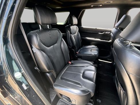Used 2024 Hyundai Palisade Calligraphy FWD image 19