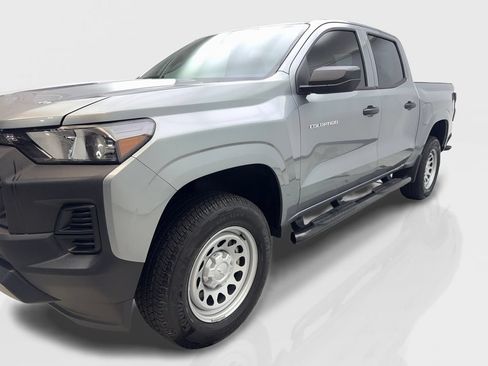 Used 2026 Chevrolet Colorado W/T w/ Advanced Trailering Package RWD image 11