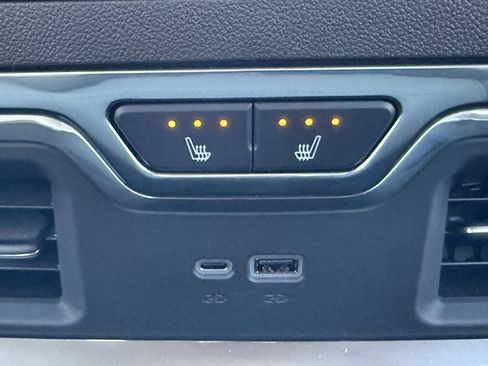 New 2026 Chevrolet Silverado 3500 LTZ w/ LTZ Premium Package AWD/4WD image 16