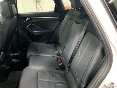 Certified 2025 Audi Q3 2.0T Premium w/ Convenience Package image 29