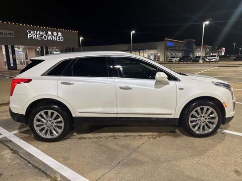Used 2019 Cadillac XT5 Luxury image 8