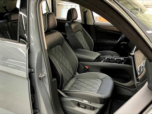 New 2026 Volkswagen Atlas SEL Premium R-Line image 31