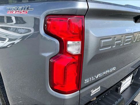 Used 2022 Chevrolet Silverado 1500 LT Trail Boss image 24