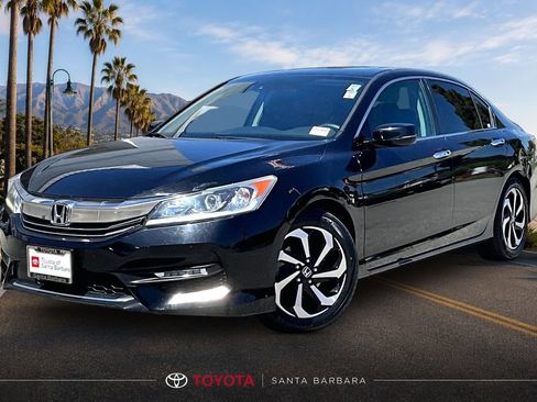 Used 2017 Honda Accord EX image 3