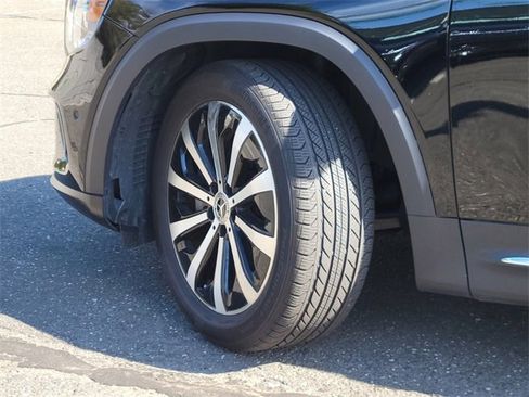 Certified 2022 Mercedes-Benz GLB 250 4MATIC image 29