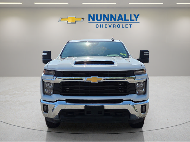 Used 2025 Chevrolet Silverado 2500 LT w/ Convenience Package AWD/4WD image 8