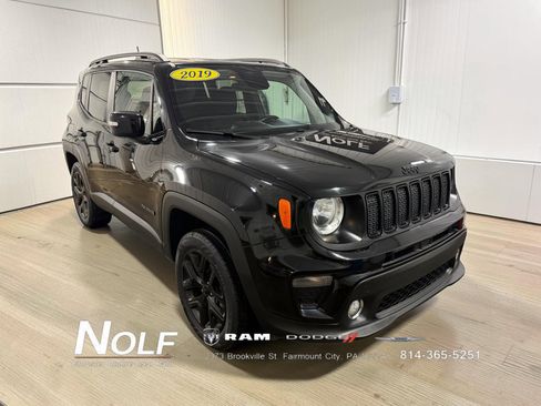 Used 2019 Jeep Renegade Altitude w/ Quick Order Package 2XM AWD/4WD image 1