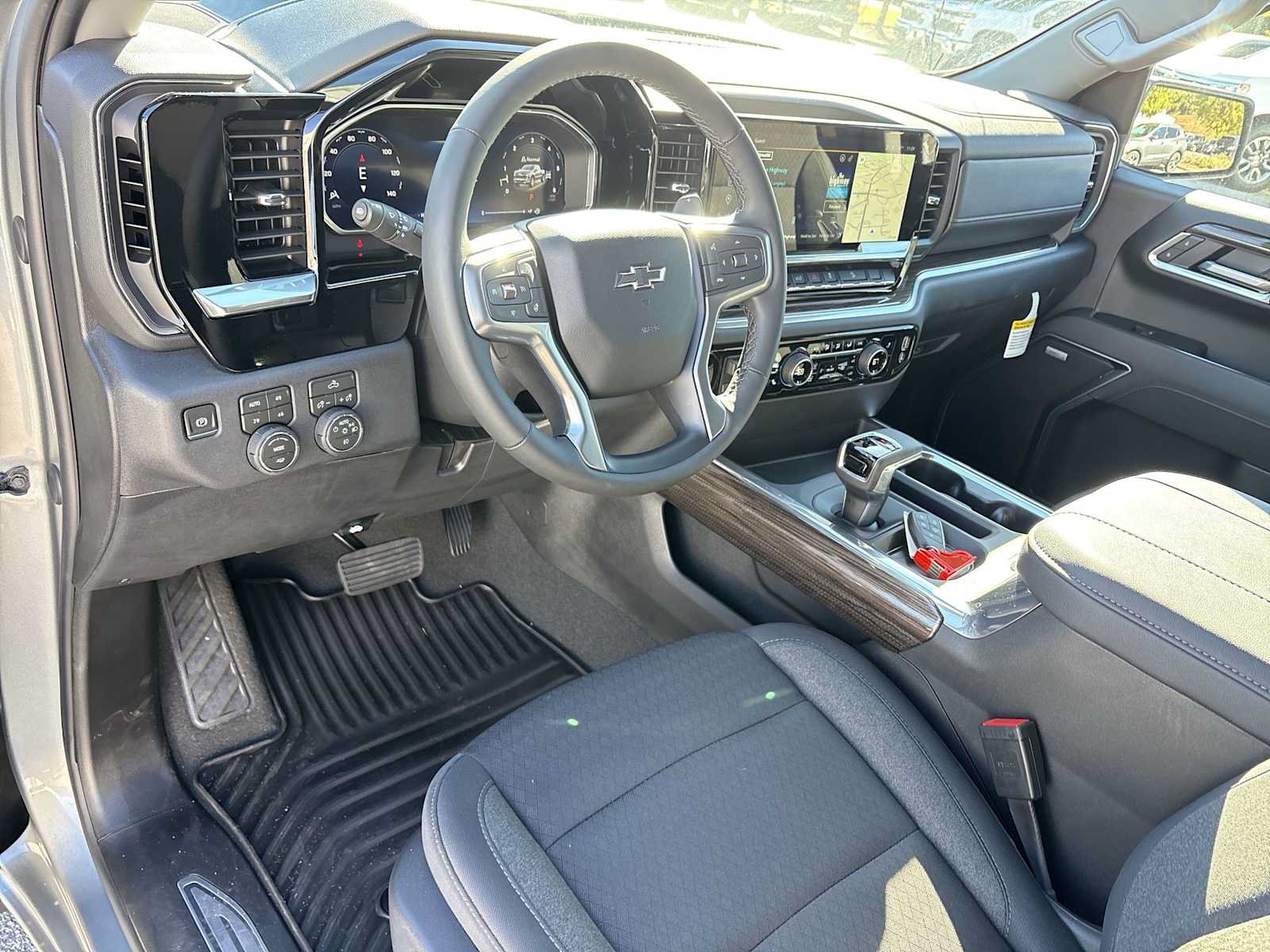 New 2026 Chevrolet Silverado 1500 RST w/ Convenience Package II AWD/4WD image 10