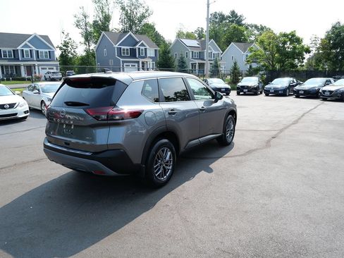 Used 2023 Nissan Rogue S AWD/4WD image 6
