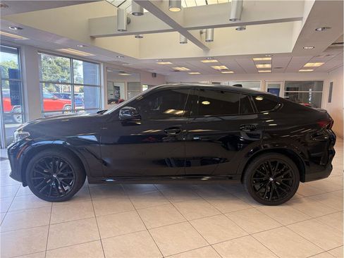 Used 2023 BMW X6 xDrive40i w/ Executive Package image 5
