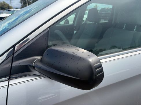 Used 2015 Honda CR-V LX image 13