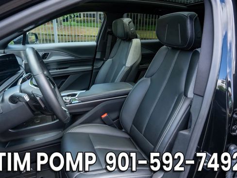 Used 2024 Cadillac Lyriq Tech w/ Driver Assist Package AWD/4WD image 11