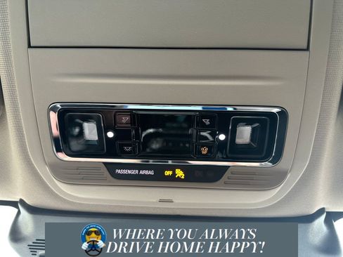 New 2025 Lincoln Corsair Reserve image 18