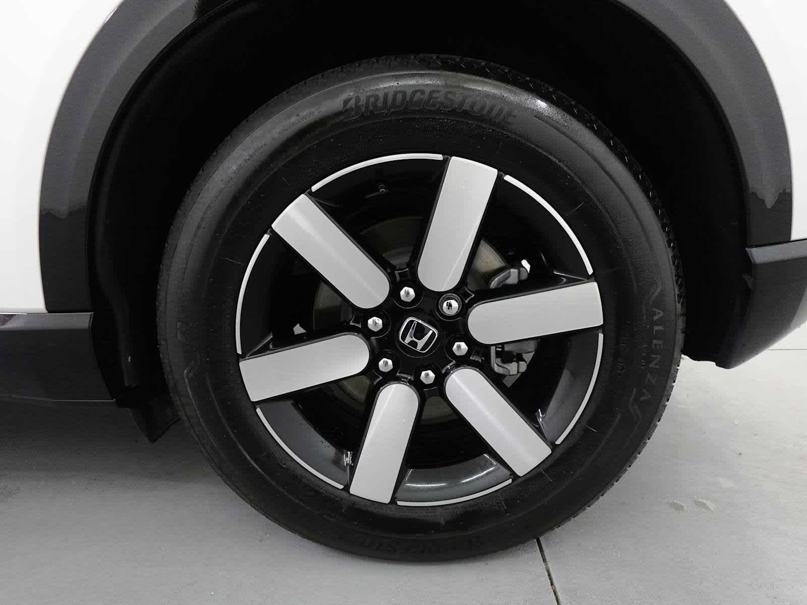 Used 2024 Honda Prologue Touring image 9