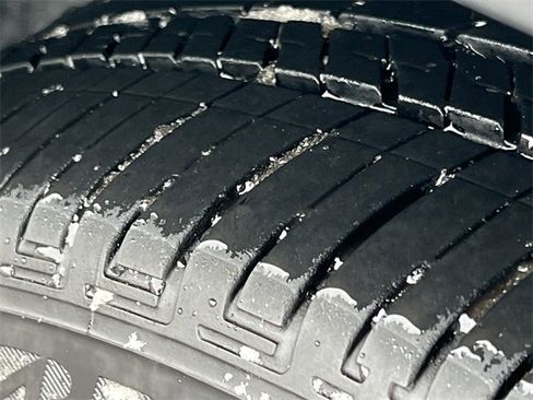 Used 2024 Mitsubishi Eclipse Cross Black Edition image 8