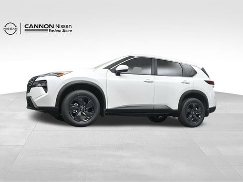 New 2026 Nissan Rogue SV w/ Cold Weather Package FWD image 26