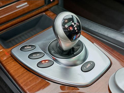 Used 2008 BMW M5 image 18