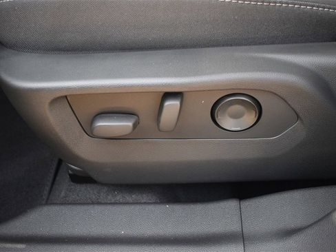 New 2025 Buick Envision Preferred image 18